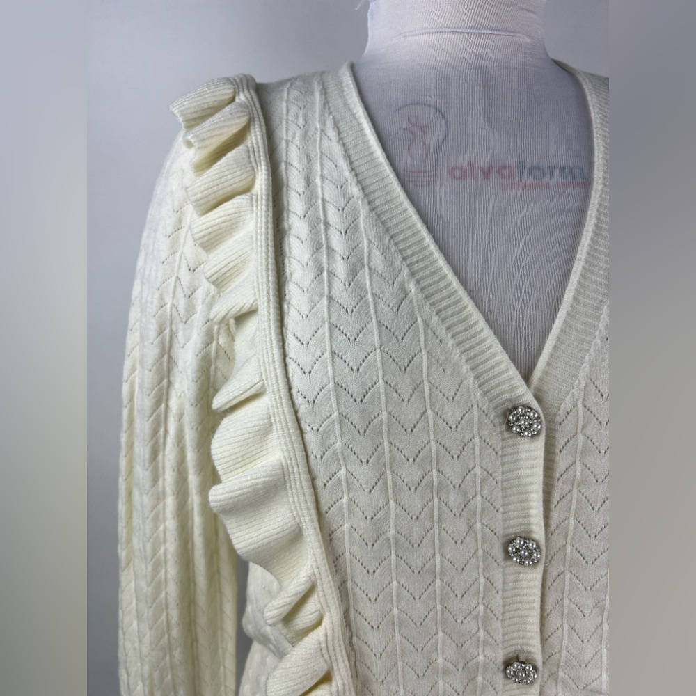 💚 2963. Ruffled Button Front Cream Cardigan - Picture 4 of 7